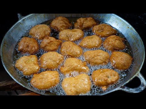 Bánh bột lọc rán dì Trúc - Ba Đồn - YouTube