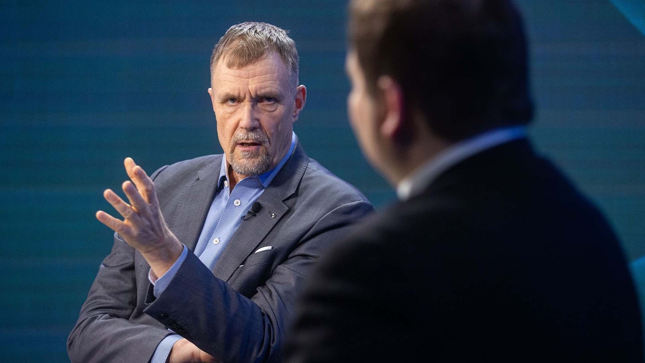 PEETRI PILK ⟩ Hardo Pajula imestamisjärgsest ajastust: Rail Balticust, uuskeelest ja muust