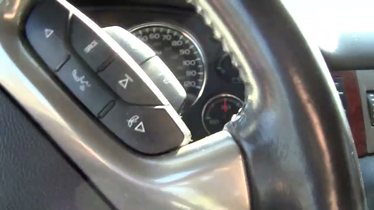 Езжу на своей машине Chevrolet Suburban.