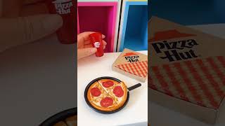 Miniature Pizza Hut Set ASMR Unboxing ~ American Girl Nicki & Isabelle Hoffman Twins #shorts  #asmr