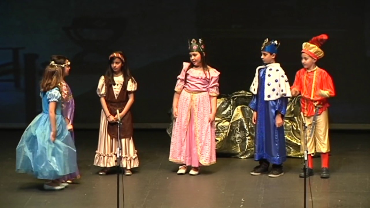XVII MUESTRA DE TEATRO INFANTIL - COLEGIO JOSÉ ACOSTA "LA PRINCESA QUE NO SABIA ESTORNUDAR"