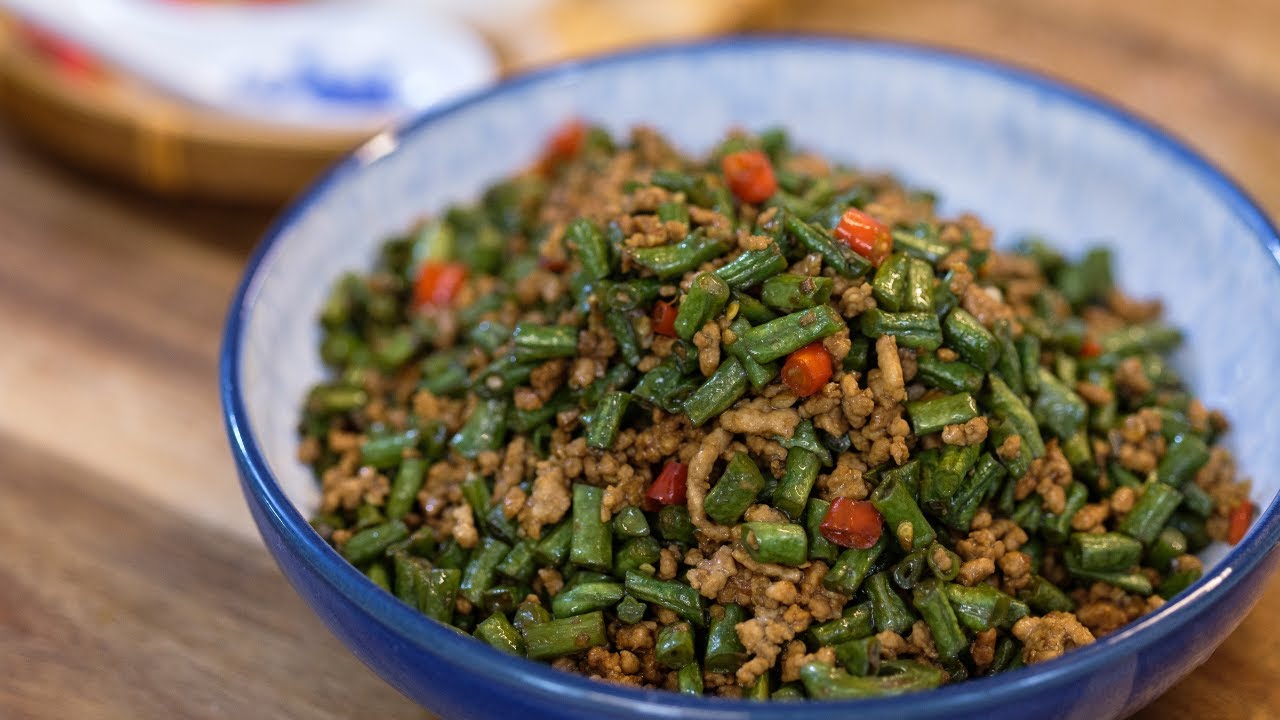 Minced Pork and Long Bean Recipe | Souped Up Recipes