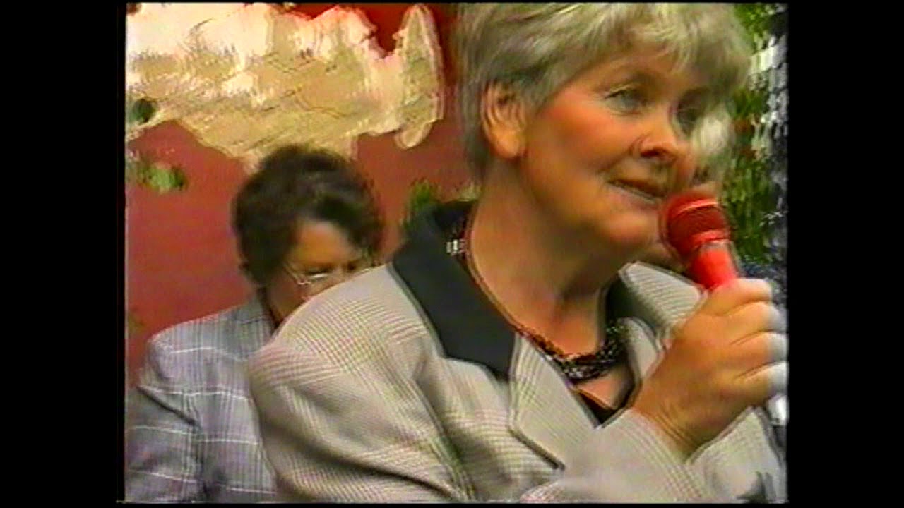 PIDU PAJUSI RAHVAMAJA EES 1998