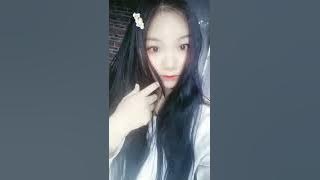 Asian Pregnant Twins