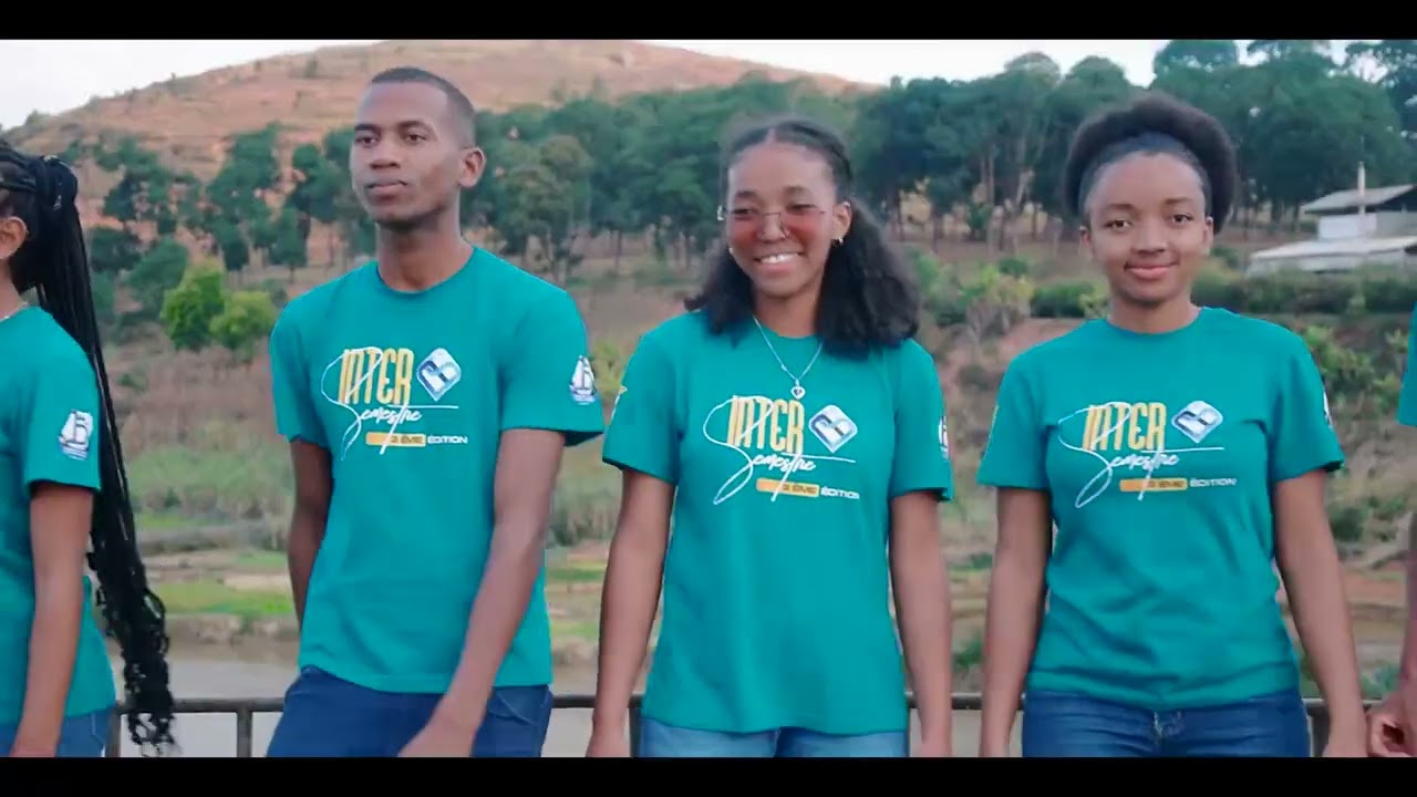 MED'S CHOIR FIANAR - MIVERENA AO AMBALA [Clip officiel]