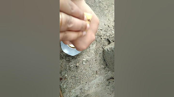 केले के छिलके से चेहरा चमकाए |Rub banana peel on your face and see the magic| #shorts #ytshorts