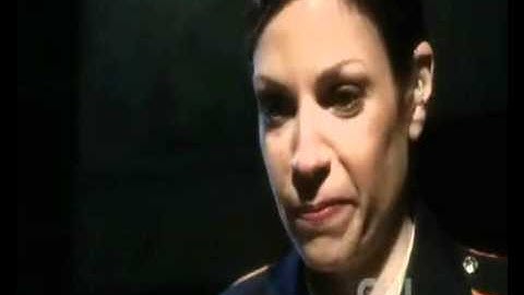 Smallville - 10x11 - Icarus - Lois interogation part 1