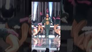 Ariana grande Nicki Minaj cardi b Zendaya height