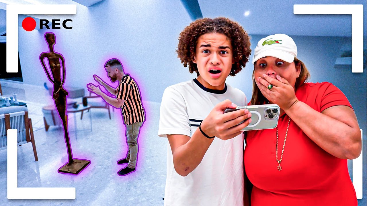 A ESTÁTUA E O VIZINHO MALUCO ESTÃO JUNTOS 😱😱😱