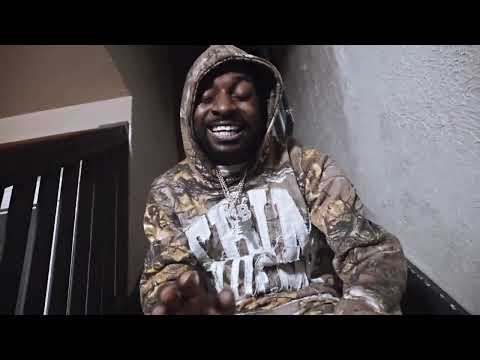 Watch 3200 Tre - "Chest Tubes" (Official Music Video) on YouTube Watch 3200 Tre - "Chest Tubes" (Official Music Video) on YouTube