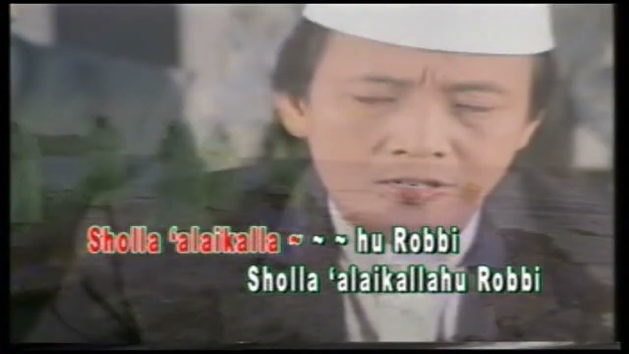 H.MUAMMAR.ZA DKK dlm sholawat maulid Al barzanji.