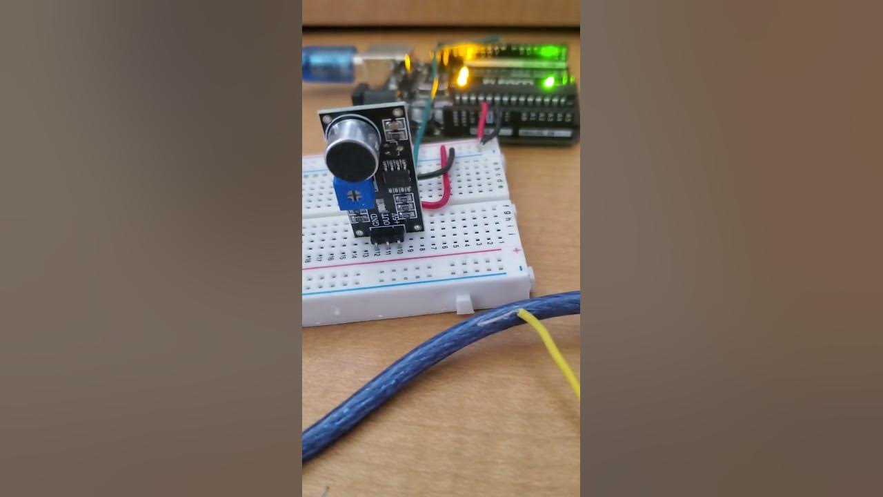 Arduino Challenge 3: Sound sensor with LED to show intensity