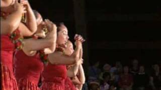 Merrie Monarch 2006 - Academy of Hawaiian Arts - Wahine 'Auana chords