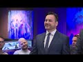 Král na ťahu: SNS vs. KDH