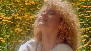 Iveta Bartošová - Dej mi ruku (1988)