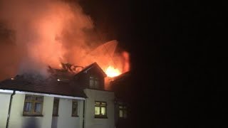 Chingford Fire 70 Firefighters Tackle Huge Blaze At Block Of Flats