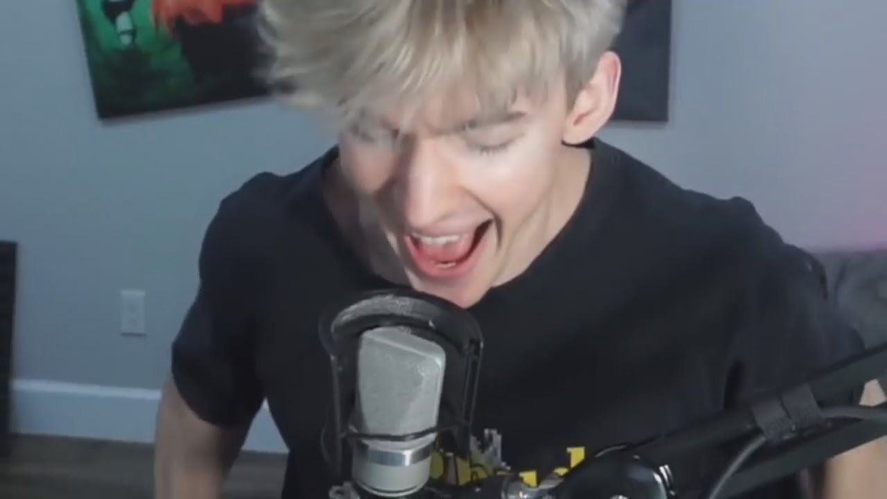 Albert Screaming On Facecam For The First Time Youtube - alberts scream record on roblox youtube