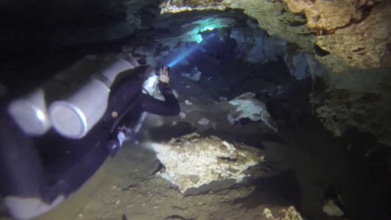 Cave Diving Dead Zone Revisited Cenote Escondido Tulum, Mexico
