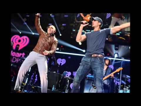 Pitbull Ft. Enrique Iglesias  - Messin' Around [Lyrics on description] + Audio