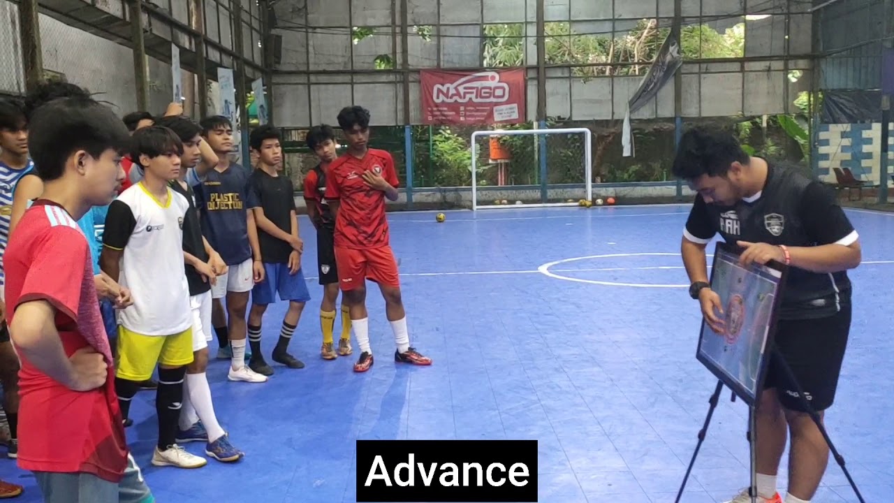 Materi Latihan Futsal Shooting.