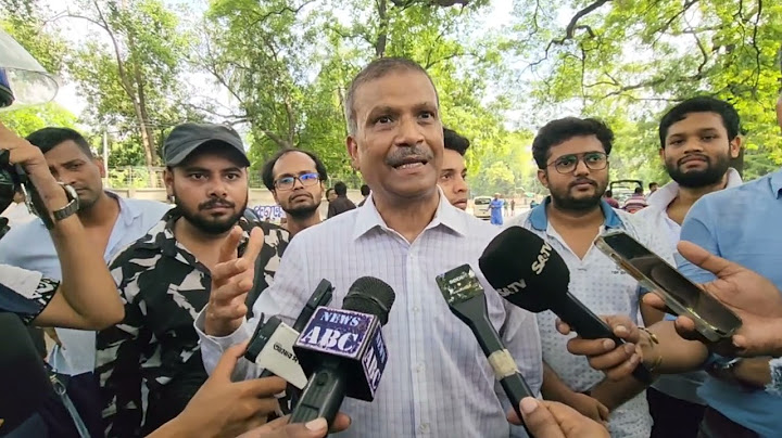 স্বরাষ্ট্রমন্ত্রীর পদত্যাগ এবং জাফর ইকবালকে মূর্খ বললেন আসিফ নজরুল