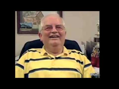 Lol Old Guy Laughing Hilarious Youtube