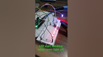 ARDUINO LED (blinking by photo detector)