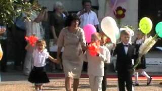 Форос. Школа. Первый звонок на урок. 2011 Форос. Школа. Первый звонок на урок. 2011