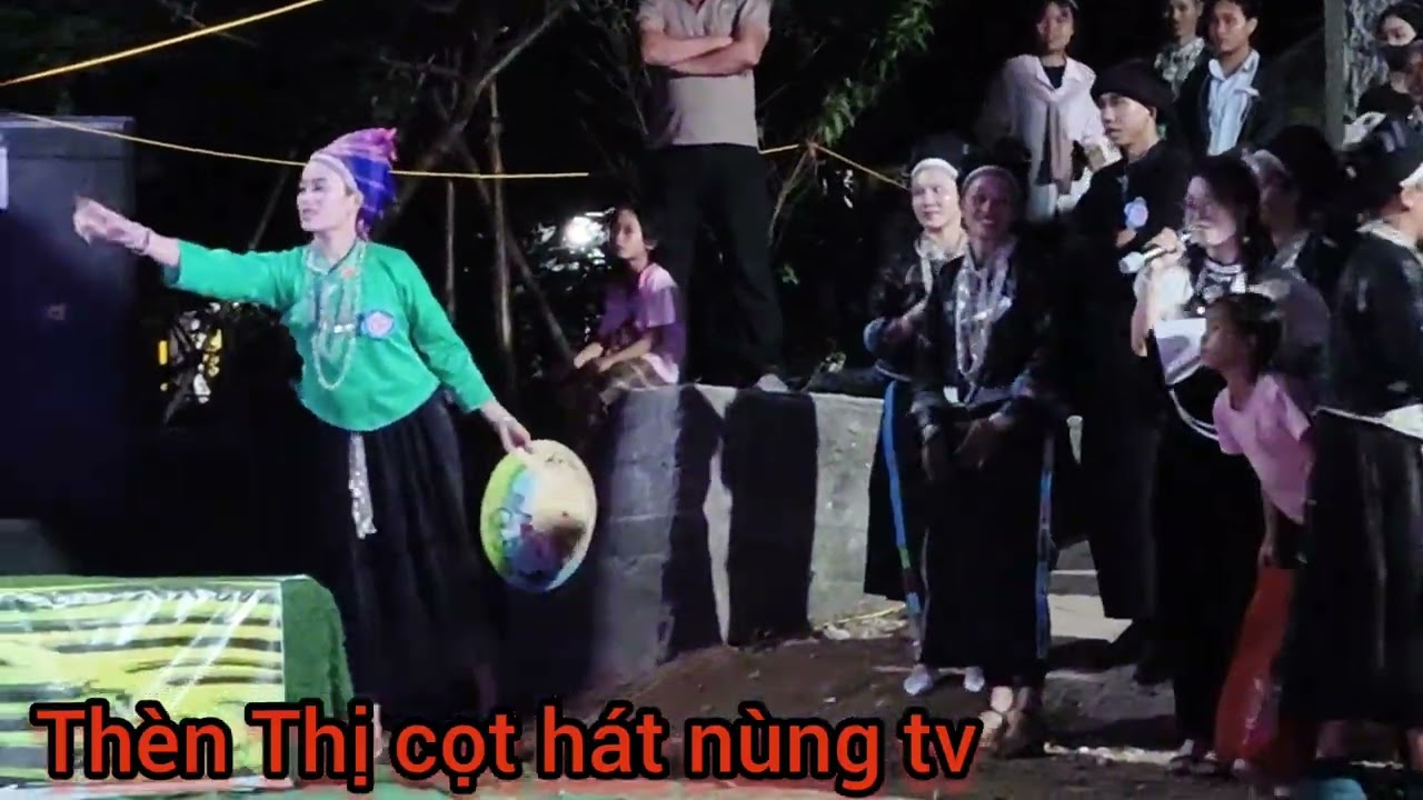 hát nùng chang phục dân tục nùng xá pờ Ly ngài