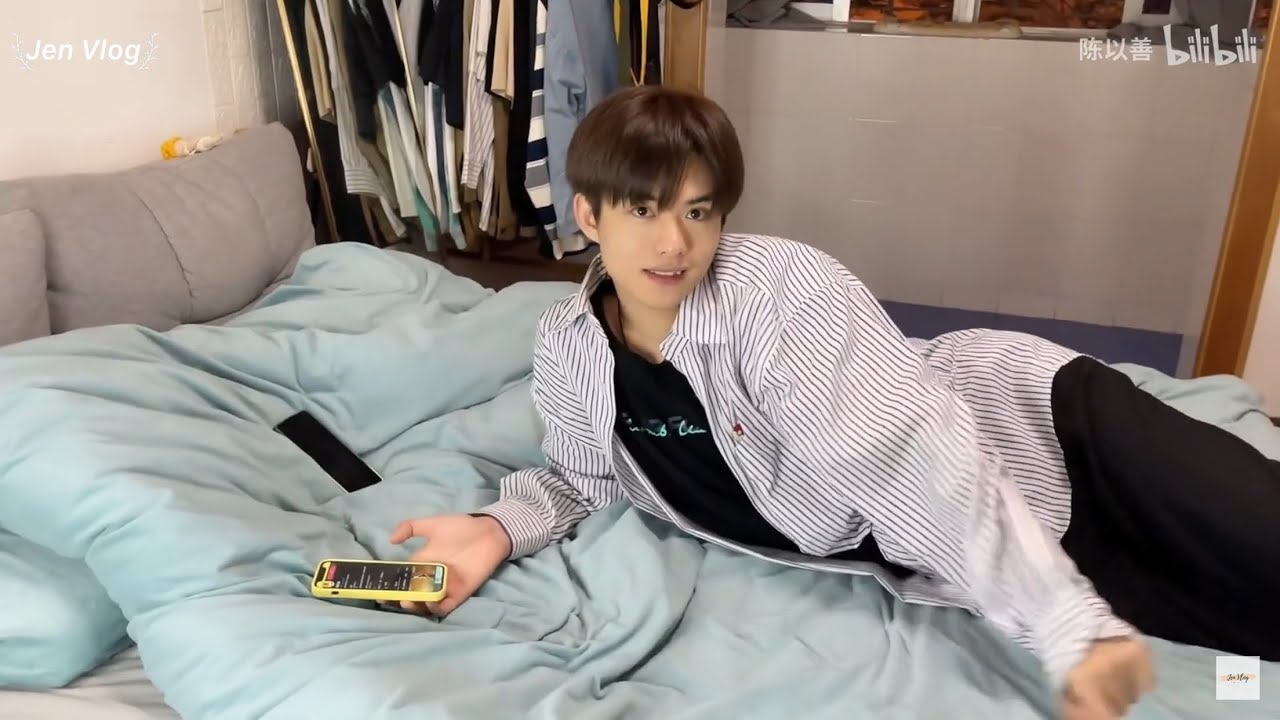 [Engsub/BL] Our sweet night before traveling || Cute teacher & Chen Yishan