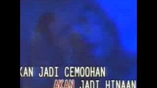 iis dahlia_____payung hitam