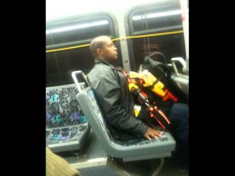 unbelievably-weird-people-spotted-on-public-transit,-people-of-transit