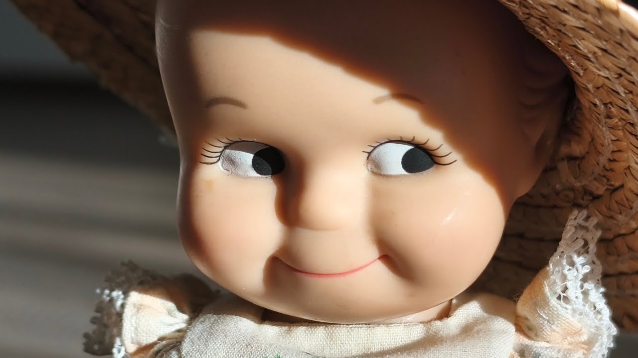 Кьюпи 1985 года "Happy Day" 