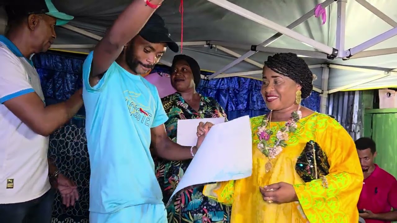 COUVETI DE MADAME ROZILINE M’TSARE LA COURBE 2026