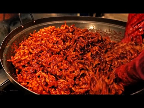 [Korean Food] Crazy! Korean Spicy Chicken Feet