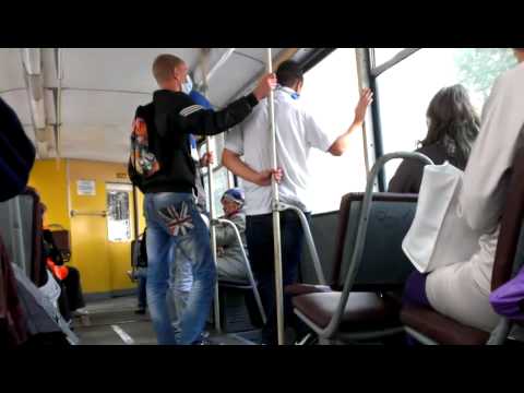 Format 18 операция белый вагон. Белый вагон формат 18 тесак. Скинхеды операция белый вагон. Акция белый вагон тесак. Скинхеды избивают в метро.