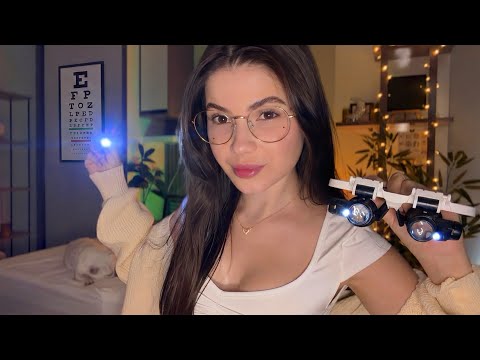 ASMR Exame de Vista 👁️ Sou uma médica novata 👩‍⚕️