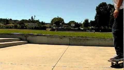 SLOW MOTION BACKSIDE 180