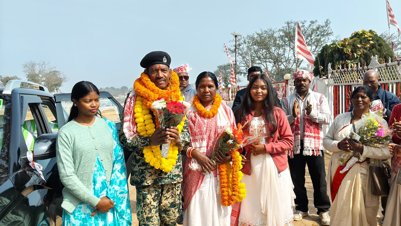 bsf  ke जवान मंगरा उरांव पेंशन आए 38 साल देश को सेवा देते हुए सामाजिक कार्य में भी काफ़ी योगदान देते