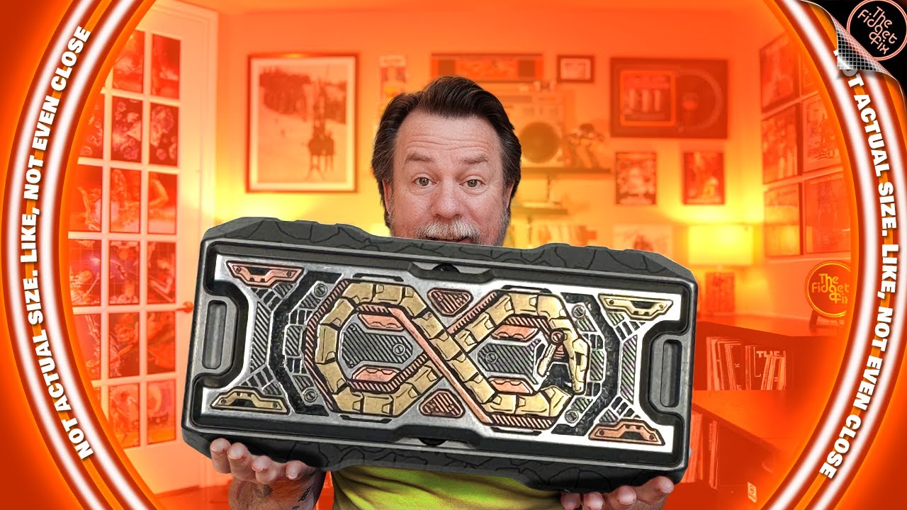 The Core Wave Titanium Snake fidget slider is a modifiers dream!