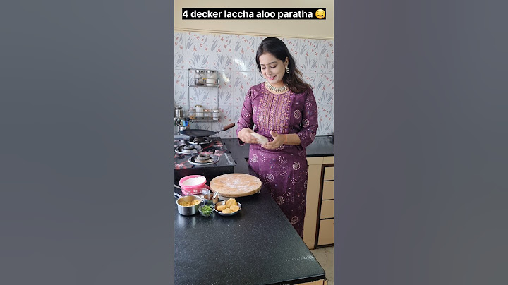 "4 decker aloo paratha for all aloo lovers." 🤣🤪🤤 #relatable #comedy #funny #shorts