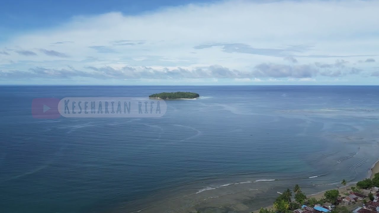 Indahnya Pulau Busak, Desa Busak, Kec. Karamat, Kab. Buol, Sulteng