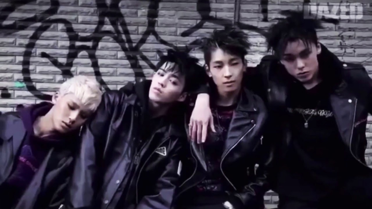 SEVENTEEN 韓国　FC 2期　HIPHOPTEAM SEVENTEEN Hip Hop Team x DAZED - YouTube