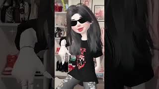 How I look tell me commander