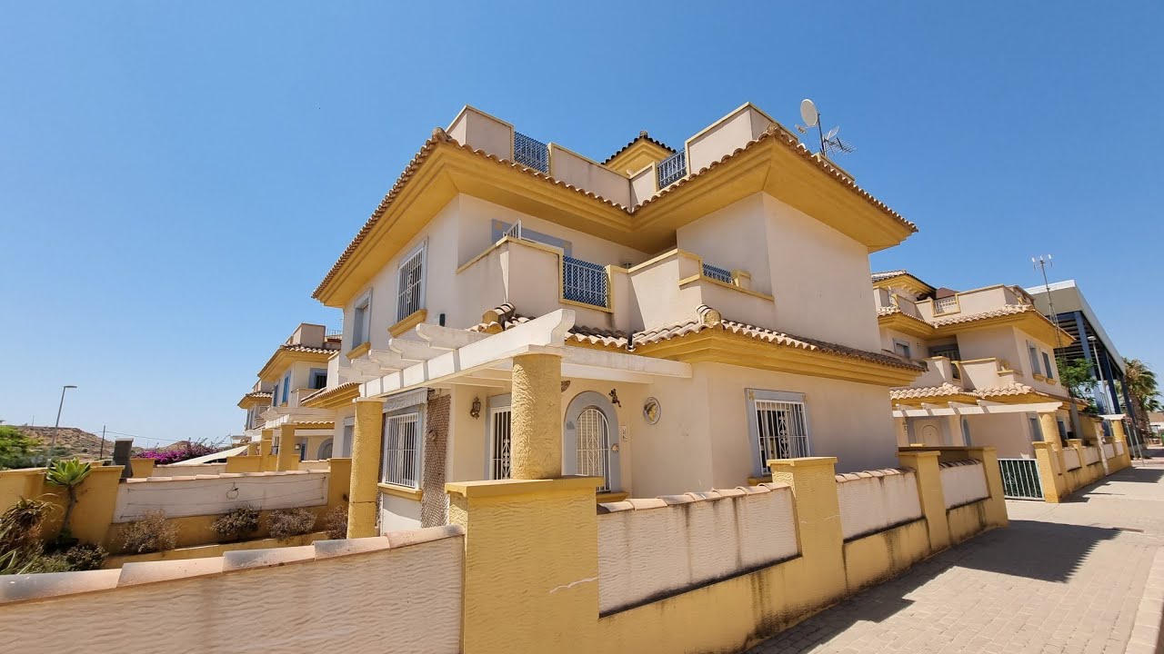 3 Bed 2 Bath Semi Detached Villa La Tercia Village 86,995€ !