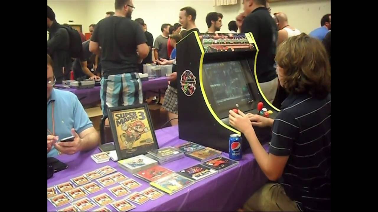 Vlog and Montage #9 - MO Game Con 2016