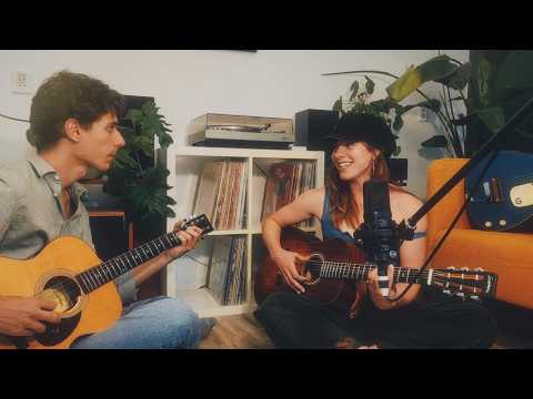 Waves- Livingroom Session