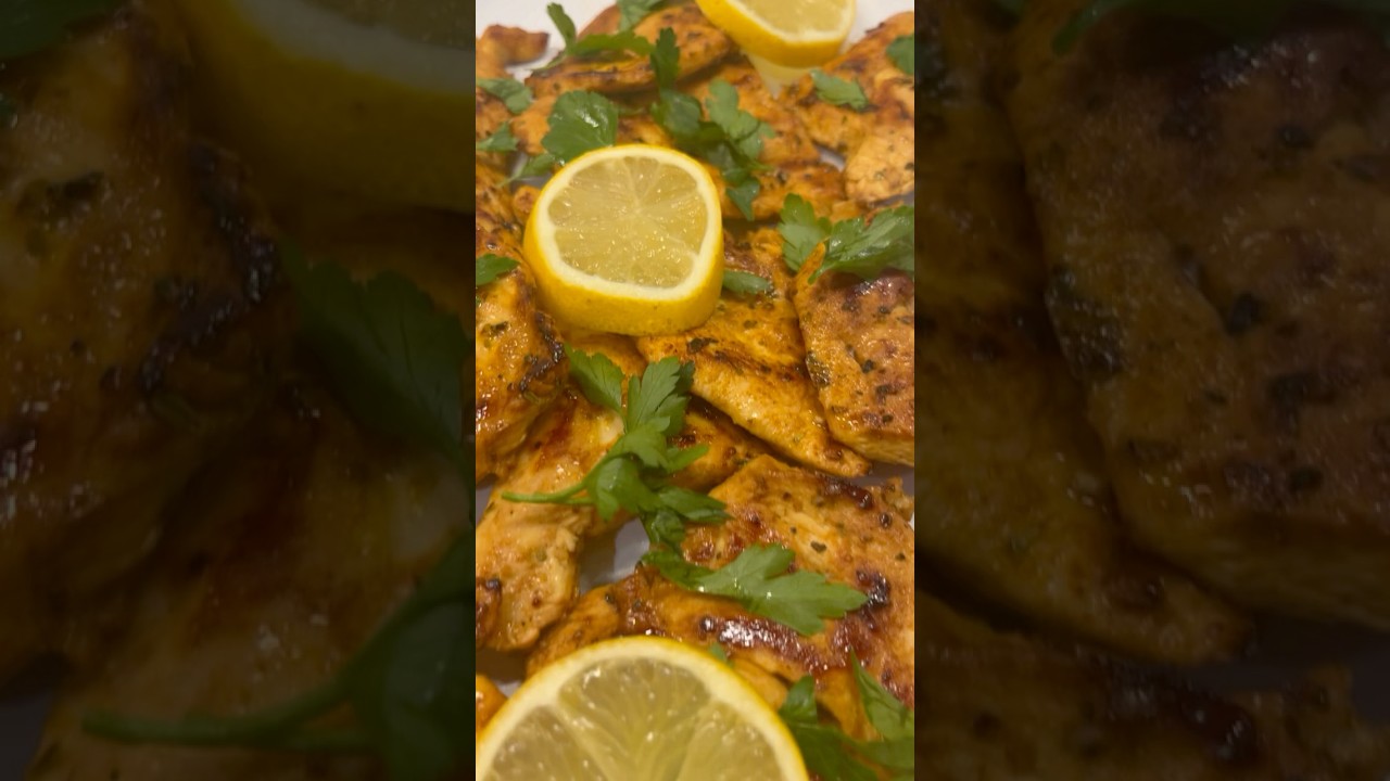 Greek chicken marinade with lemon juice and garlic! Best way to marinade chicken for grill! 