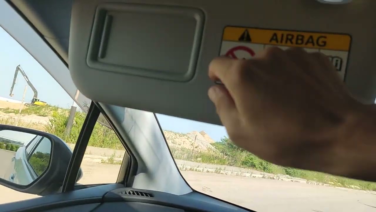 TOYOTA PRIUS 50 с аукциона Японии. S-TOURING !!!