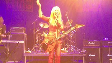 Lita Ford - Bitch Is Back